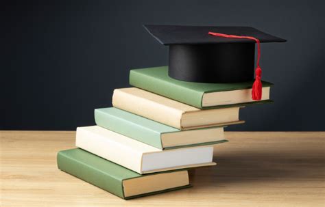 Postgraduate Courses .